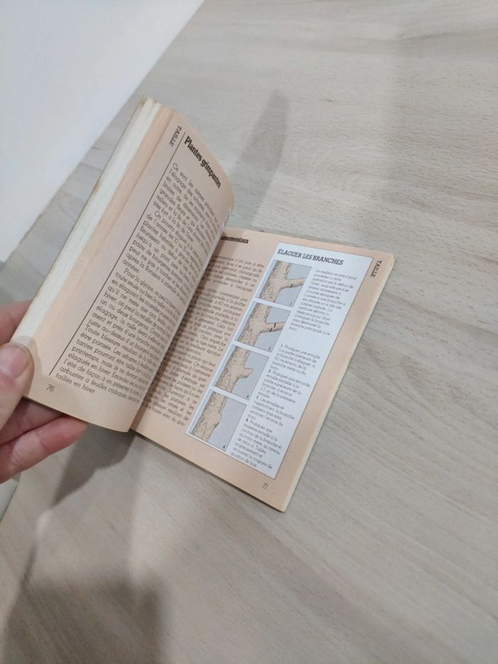 Livre petit format le jardinage guide Anthese Bonar jardin pelouse compost - photo numéro 13