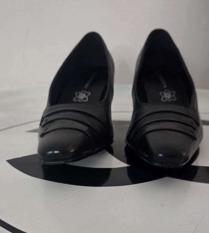 Escarpins DI FONTANA 36 Cuir Noir – Talon 6 cm – Comme Neufs – Élégants & Intemporels - photo numéro 6