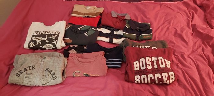Lot vêtements garçon - photo numéro 2