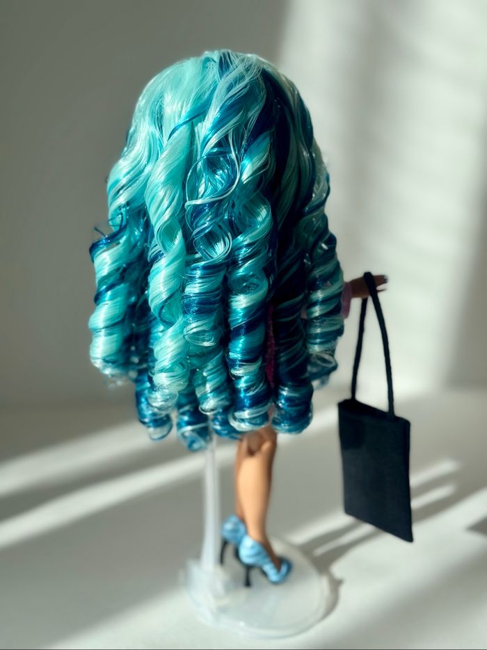 Skyler rainbow high - photo numéro 5