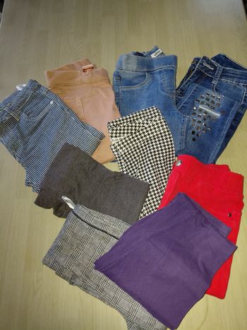 Lot de 8 pantalons 8 ans + 1 leegins 7 ans