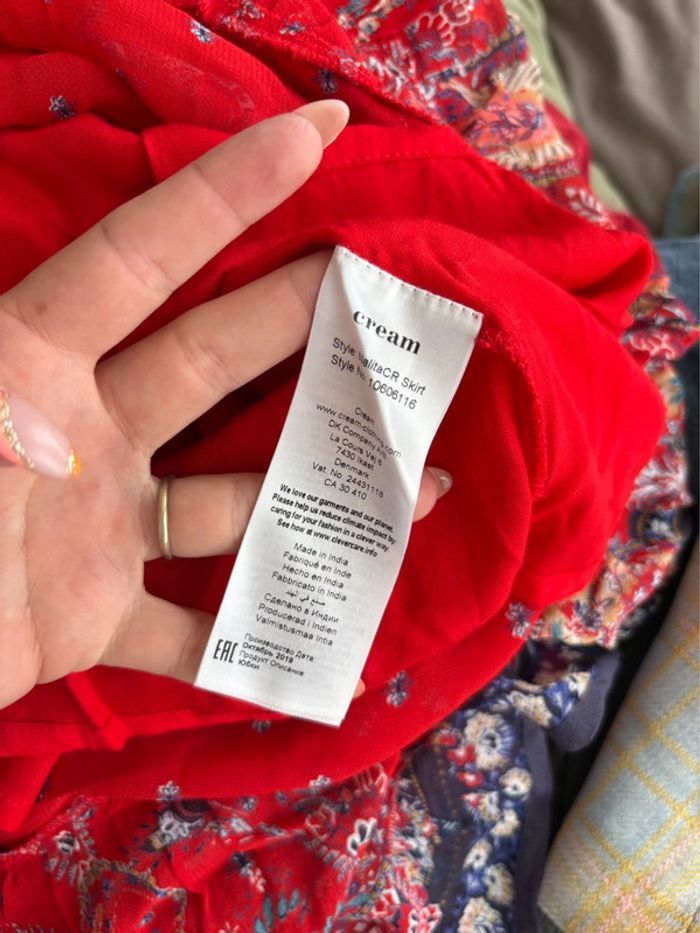 Jupe à motif Cream - rouge/bleu marine - taille 34/XS - comme neuve - photo numéro 5