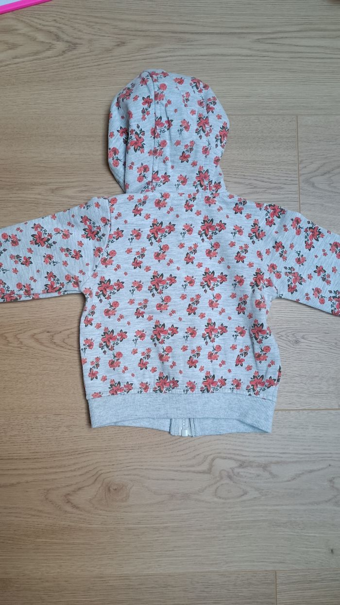 Gilet Wibra 12 mois - photo numéro 5