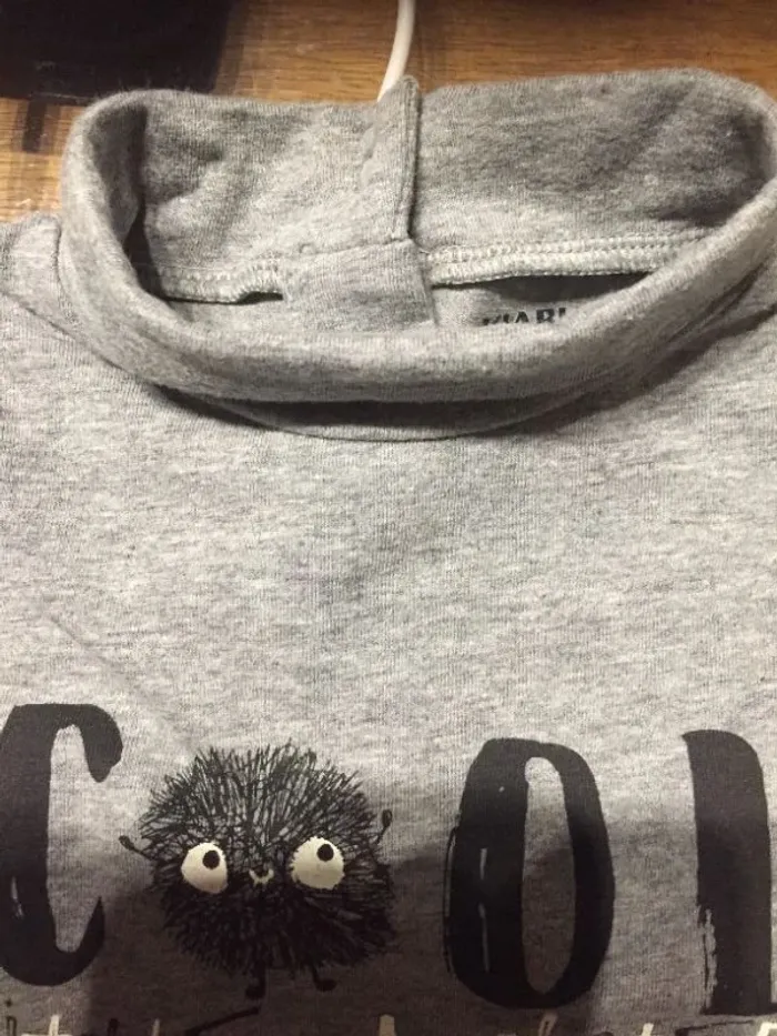 Pull gris Kiabi 24M - photo numéro 4