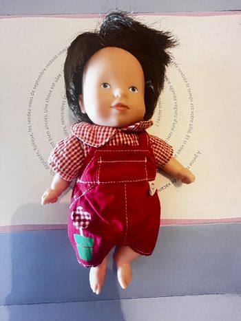 Poupée asiatique corolle