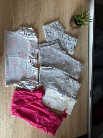 Lot 5 pantalons legging  t-shirt 3 ans fille primark