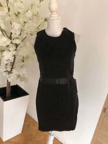 Robe Zara noir chic neuve taille M/L