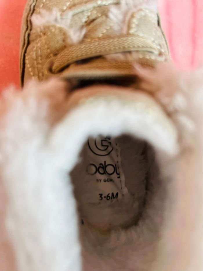 Chaussures 3/6 mois - photo numéro 2