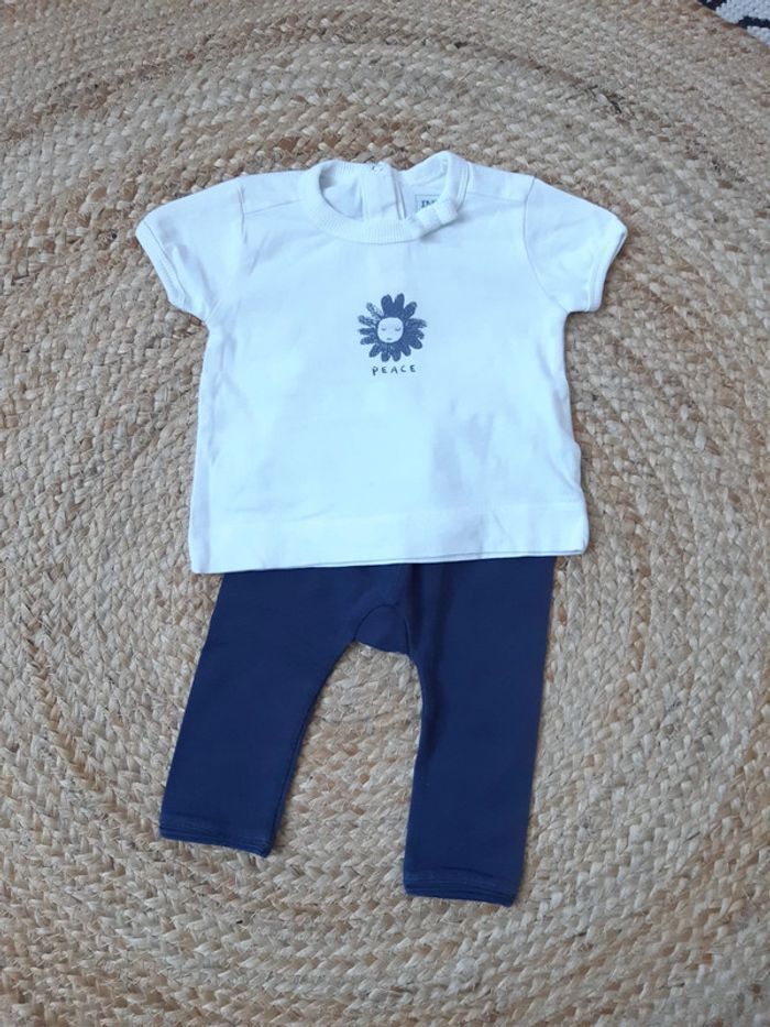 Tenue tee-shirt et legging 3 mois - photo numéro 1