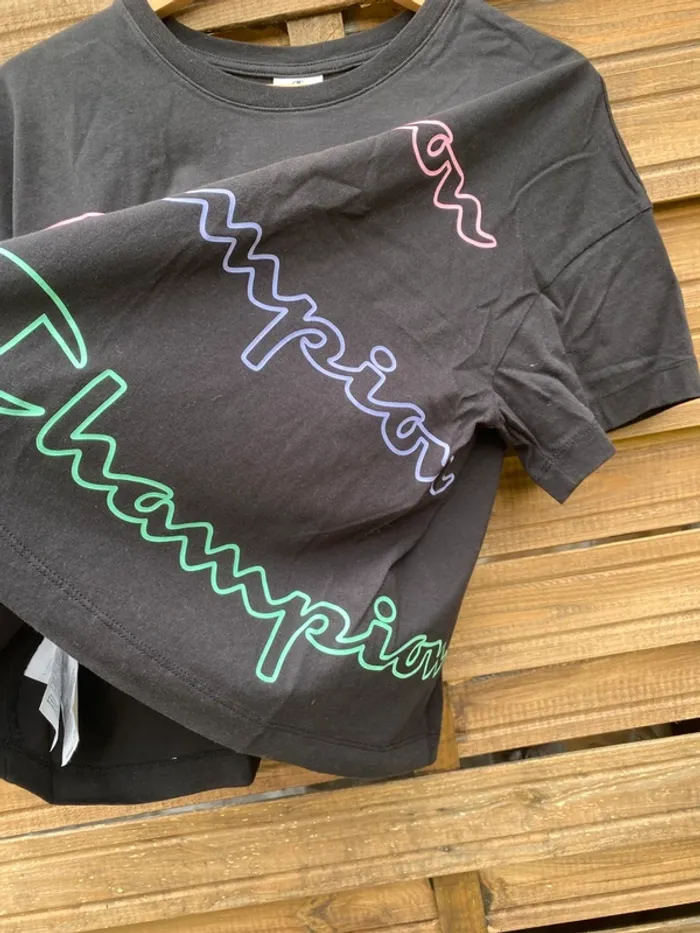 TEE shirt champion - photo numéro 2