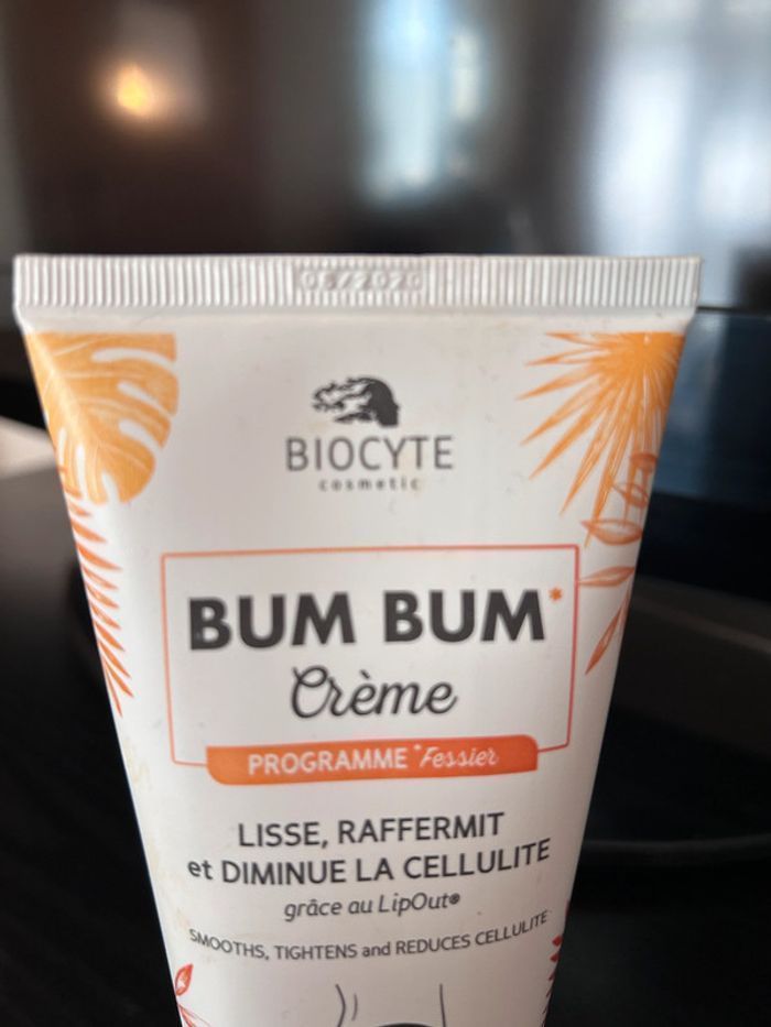 Neuf Bum Bum crème pour retirer la cellulite - photo numéro 3