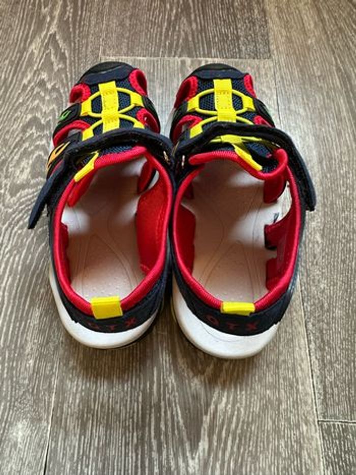 sandales de randonnée à scratch - photo numéro 3