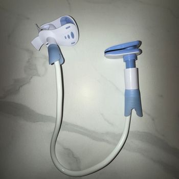 Support flexible universel pour babyphone.  État neuf. Peu servi.
