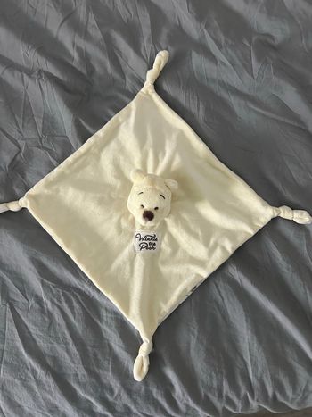 Doudou Winnie l’ourson
