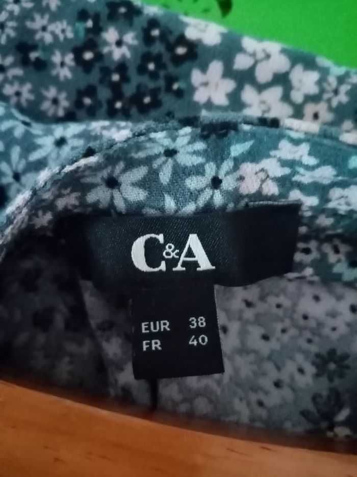 Blouse fleuri a bouton est volant, chemise c&a (T40) - photo numéro 2