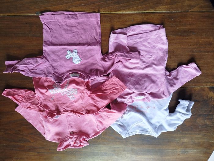 Lot vêtements - photo numéro 2