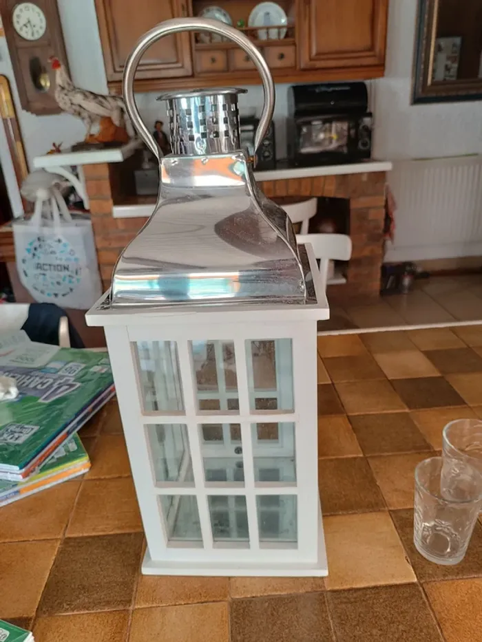 Lanterne en bois avec toit en métal - photo numéro 7