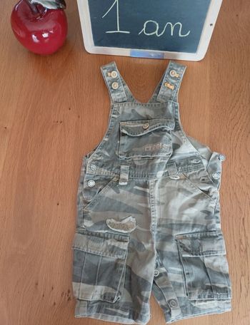 Ensemble short et chemise  taille 1 an en très bon état