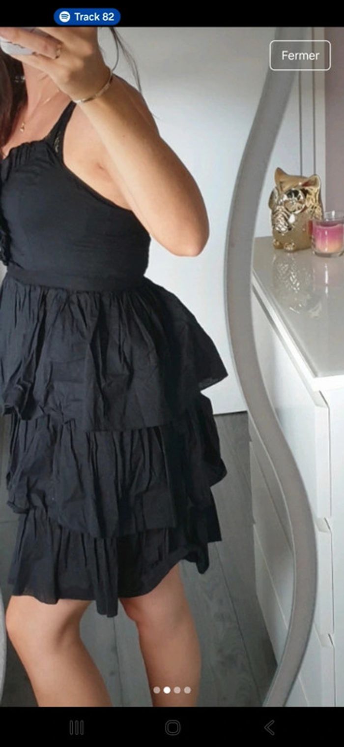 Robe à volants  naf-naf noire 36 s - photo numéro 2