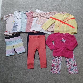 Lot de vêtements fille 2-3 ans