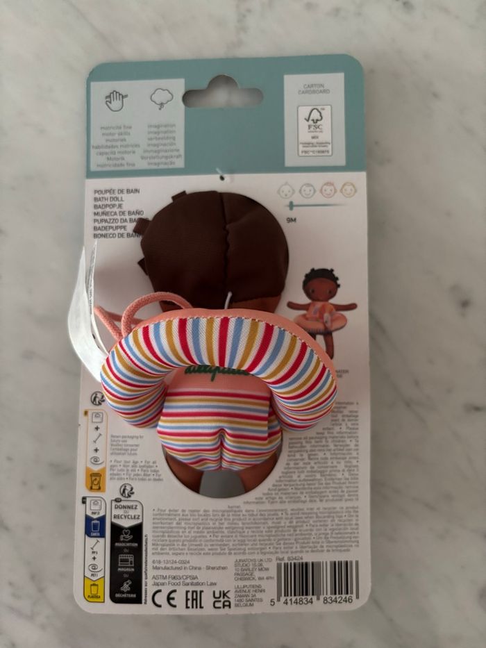 Poupée et livret de bain Les Lilliputiens - photo numéro 5