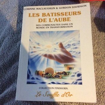 #les bâtisseurs de l’aube Corinne Maclaughlin