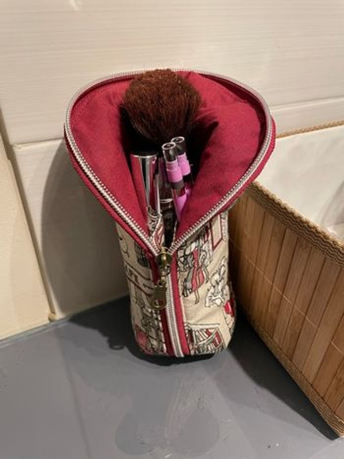 Trousse de maquillage - photo numéro 2