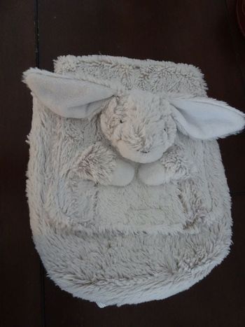 Sac à dos Maternelle Crèche peluche lapin BABY NAT chiné gris blanc