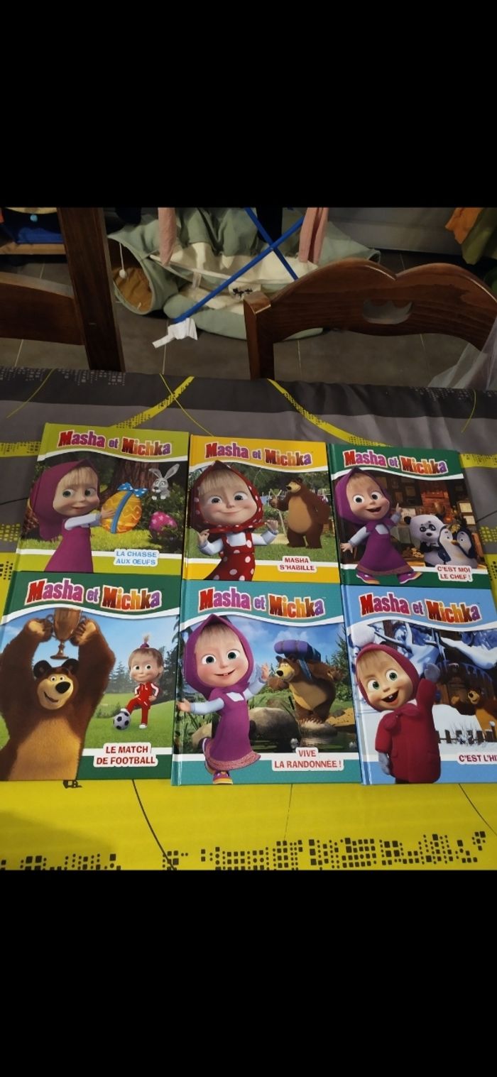 23 livres Masha et Michka neufs - photo numéro 4