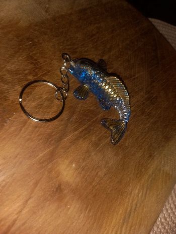 Porte clé carpe koi résine epoxy