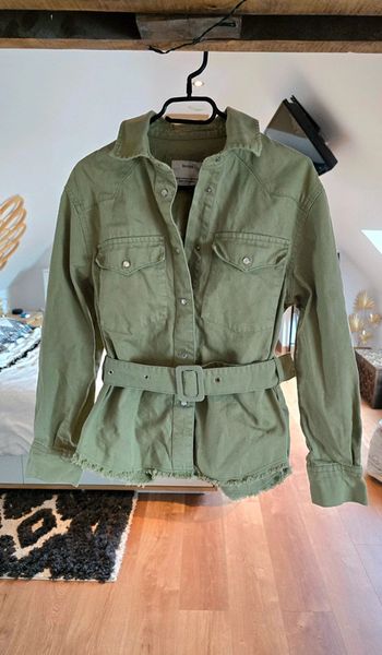 Veste chemise kaki Bershka