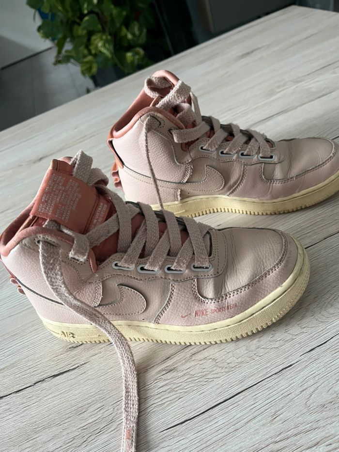 Basket Nike AF-1 - photo numéro 2