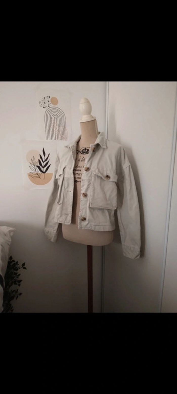 🌸Veste en jean vert d'eau Zara. 69.95€🌸 - photo numéro 2
