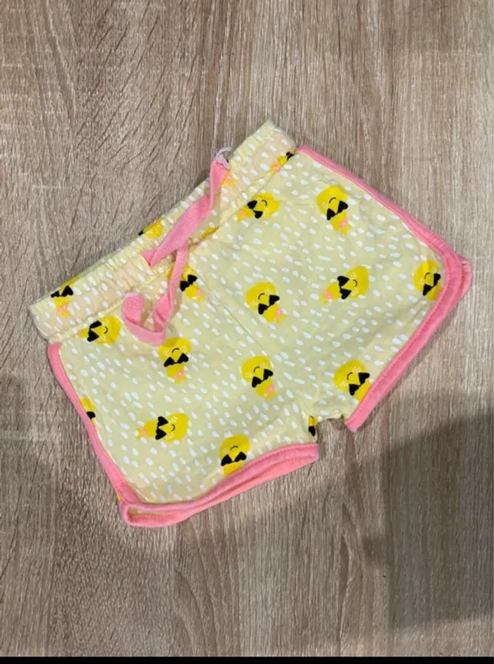 Short bébé fille 3 mois neuf