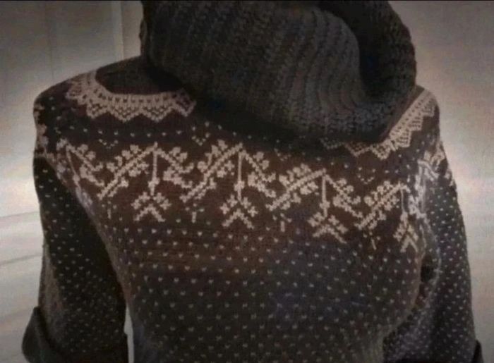 Robe hiver Etam noire et marron imprimé scandinave taille S / taille 36 - photo numéro 2