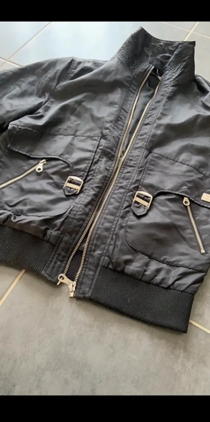 Veste taille M. - photo numéro 2