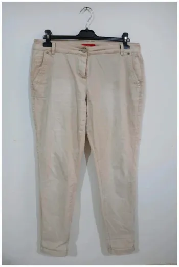 C43 pantalon beige S.Olivier 40