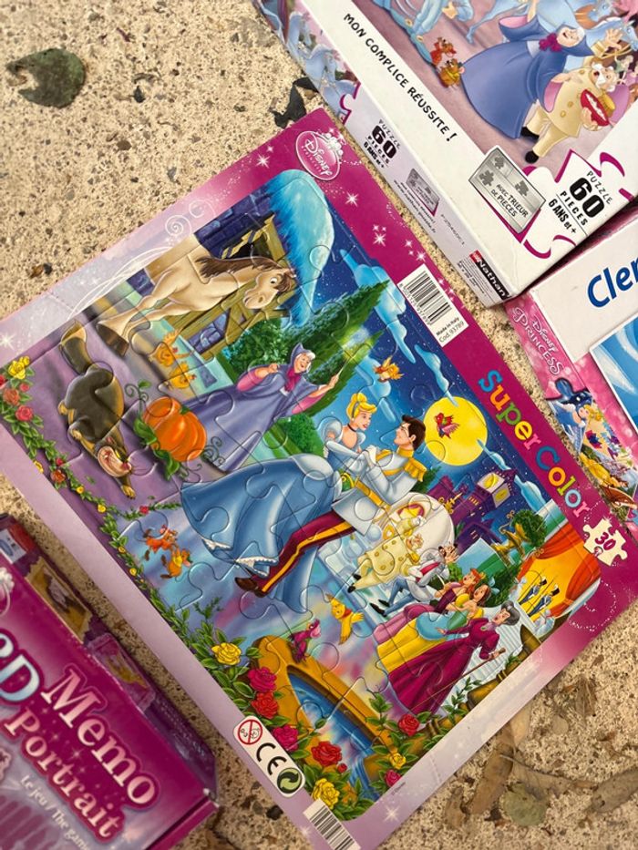 Lot 3 puzzles + 1 mémo princesses - photo numéro 4