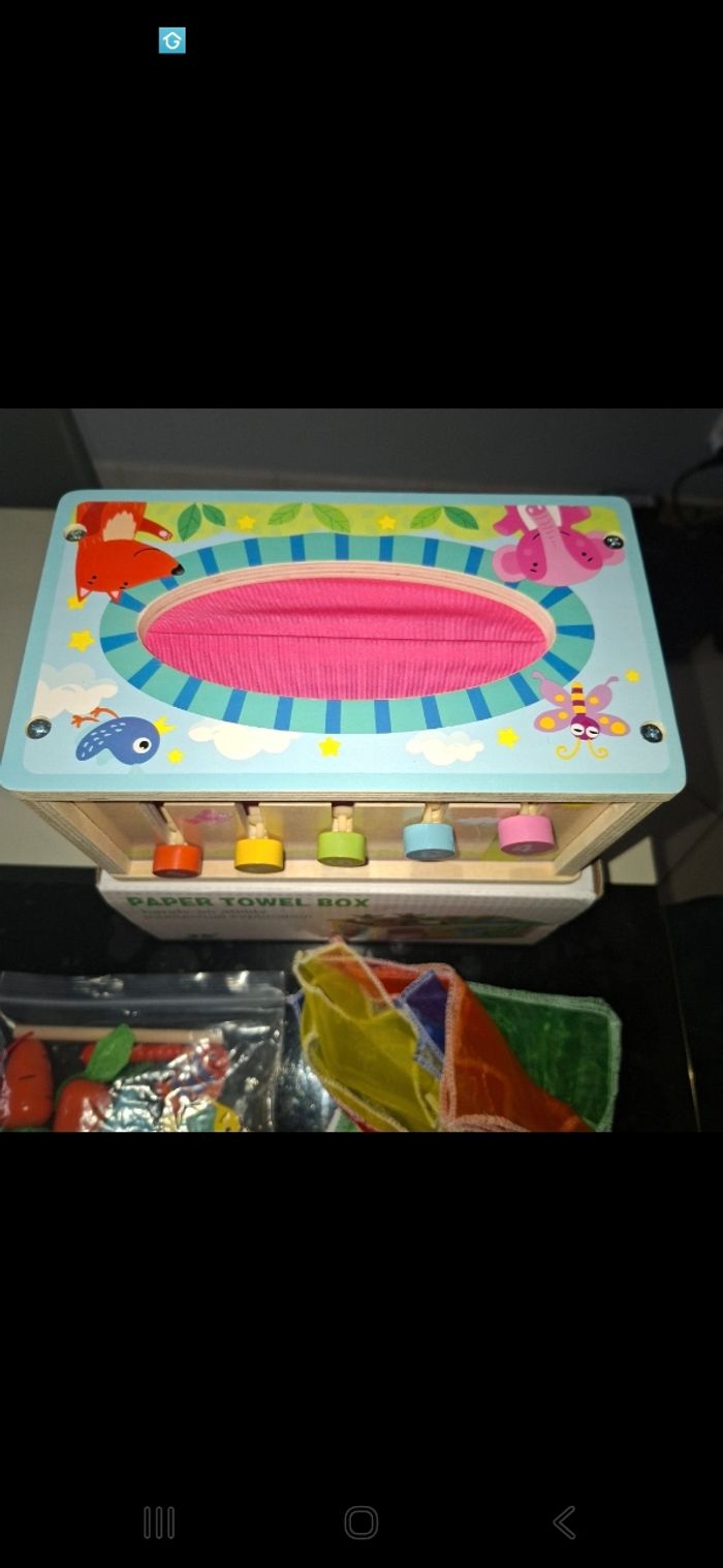 Jeu éducatif 6 en 1 en bois boîte a mouchoir Montessori  bébé - photo numéro 4