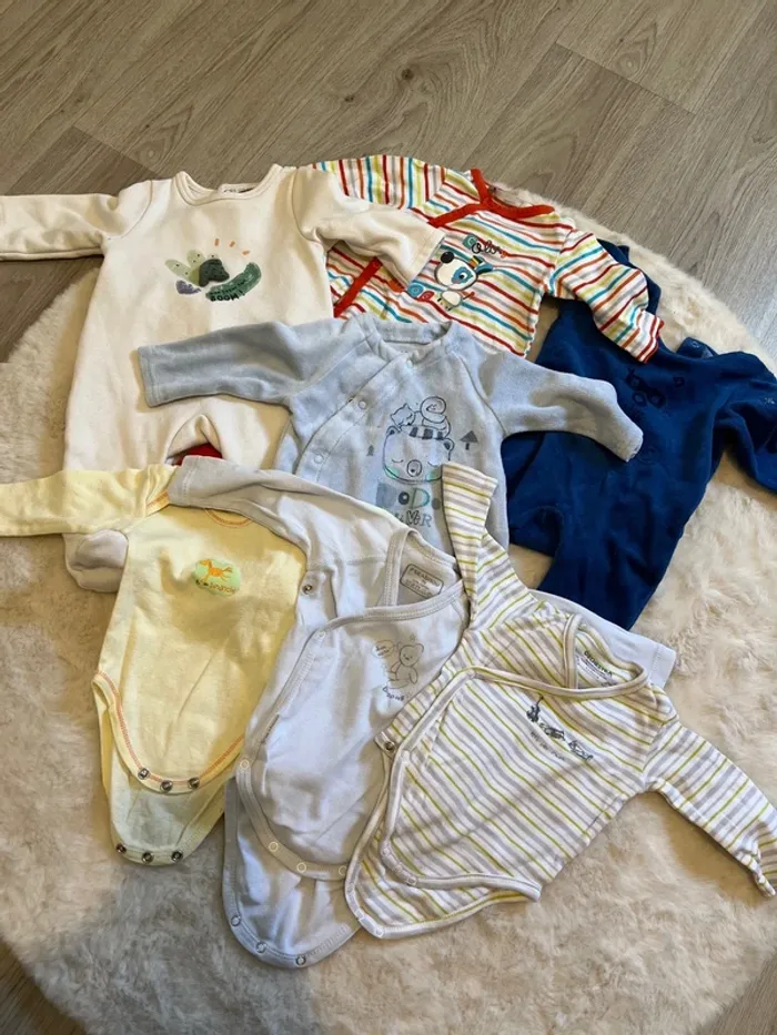 Lot pyjama/body 3 mois