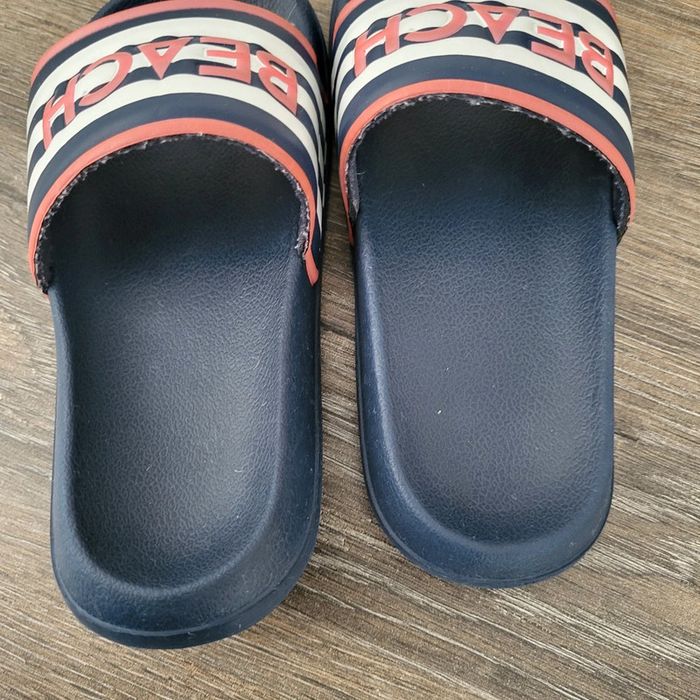 Claquettes de piscine T29 * Vente associative - photo numéro 2