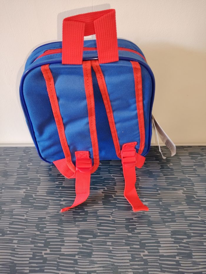 Sac à dos activities - photo numéro 2