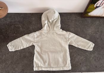 Pull à capuche 