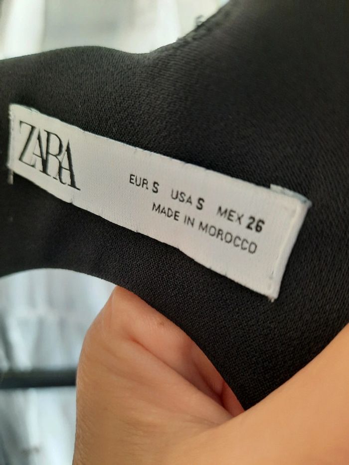 Robe noire dos nu Zara 36 #lora11femme36 - photo numéro 6