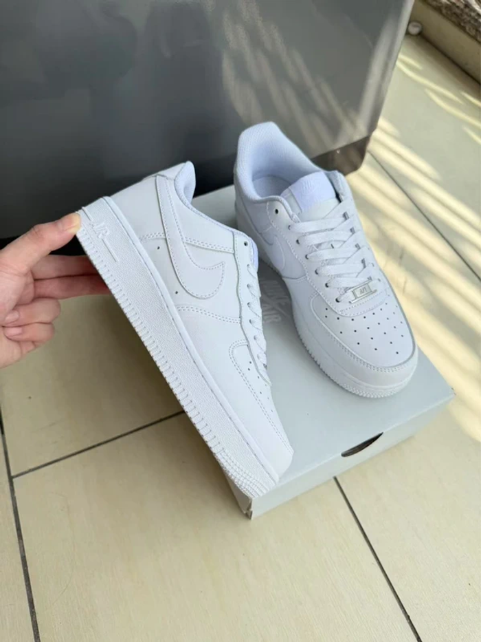 Nike Air Force 1 Low '07 Blanc 42 - photo numéro 2