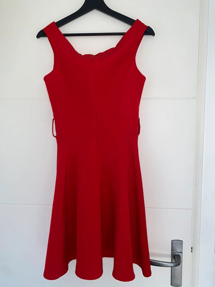 Robe rouge soirée - photo numéro 3