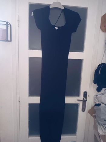Robe longue noire élégante taille m BZB