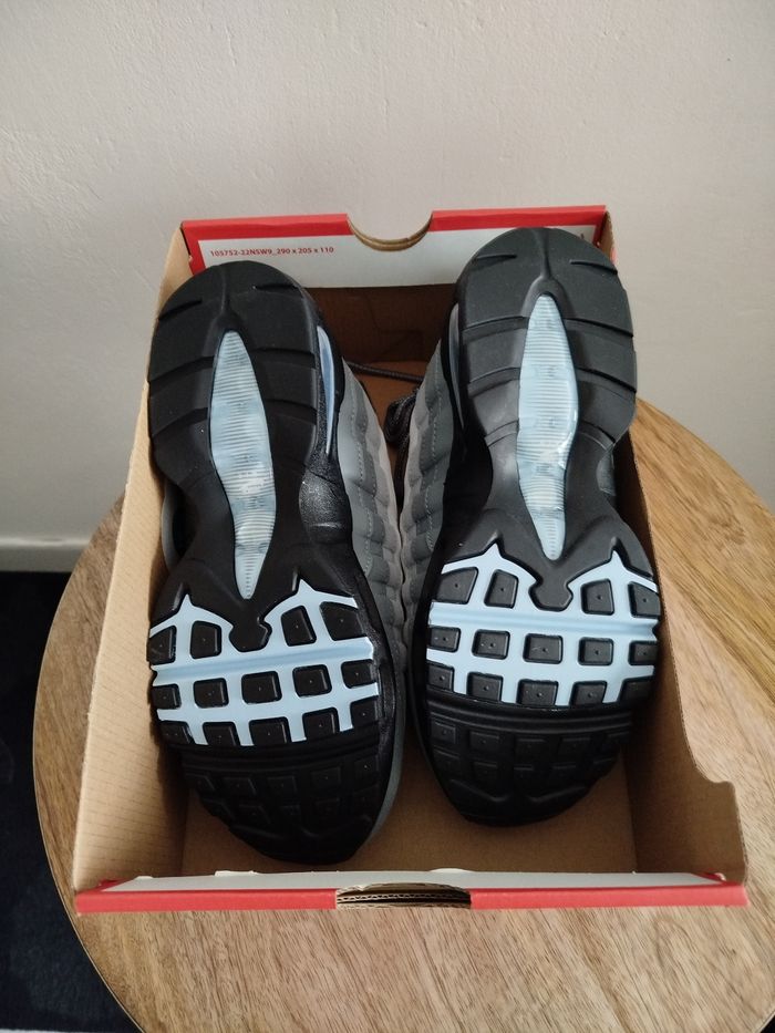 Baskets Nike T 37,5 - photo numéro 8