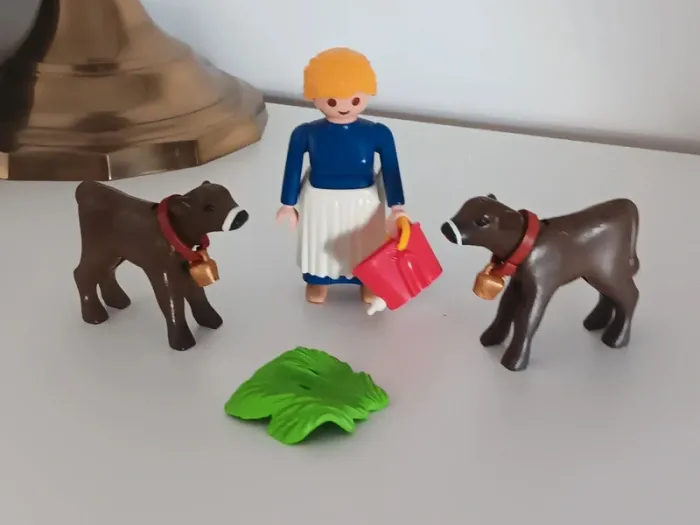 Fermière avec veaux playmobil - photo numéro 6