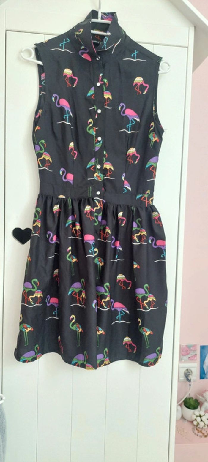 Robe noire avec flamants roses Athmosphere 10 ans
